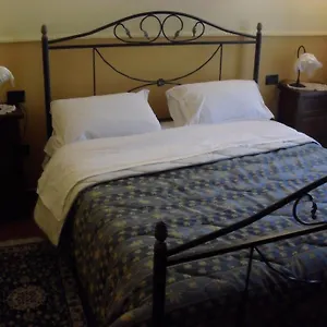 https://hotel-pignatelli-napoli.hotels-amalfi.com